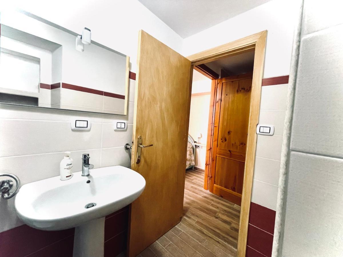 Casa Vacanza Gelsomino Cala Gonone Kültér fotó